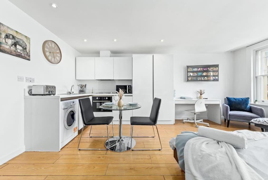Spacious And Delightful Sleep 5 Piccadilly Vrc Londres Exterior foto